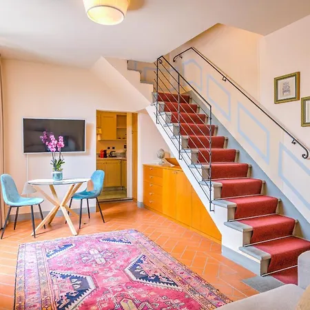 فيرنتسه سويت 4* فلورنس